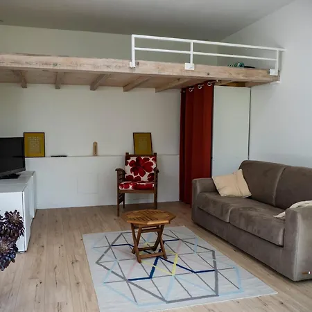 Maison Sous Le Noyer