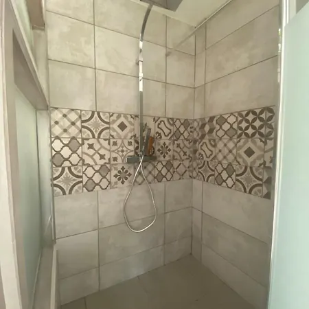 Maison Sous Le Noyer *