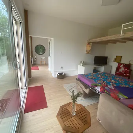 アパート Maison Sous Le Noyer *