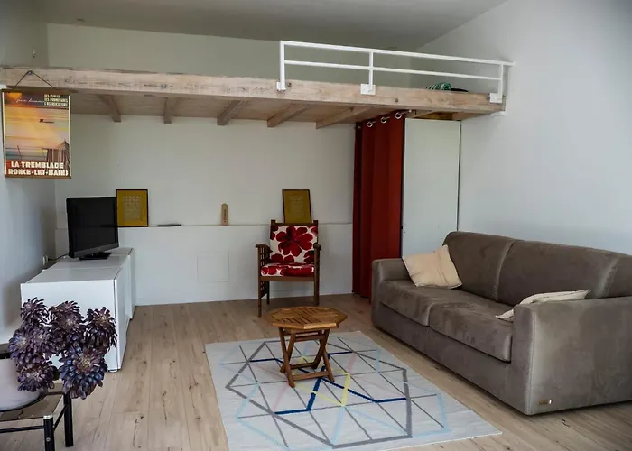 Maison Sous Le Noyer