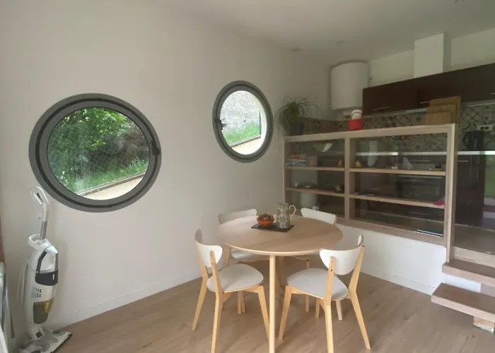 Maison Sous Le Noyer Apartment Fraisses